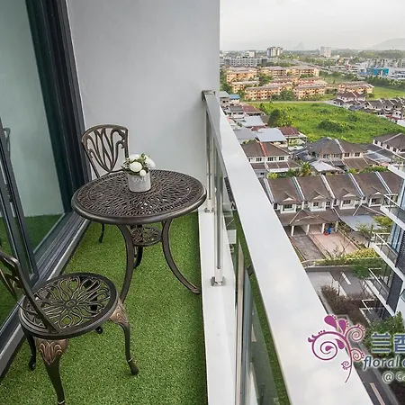 Floral Elegance2 @ Galacity Kuching Exterior photo